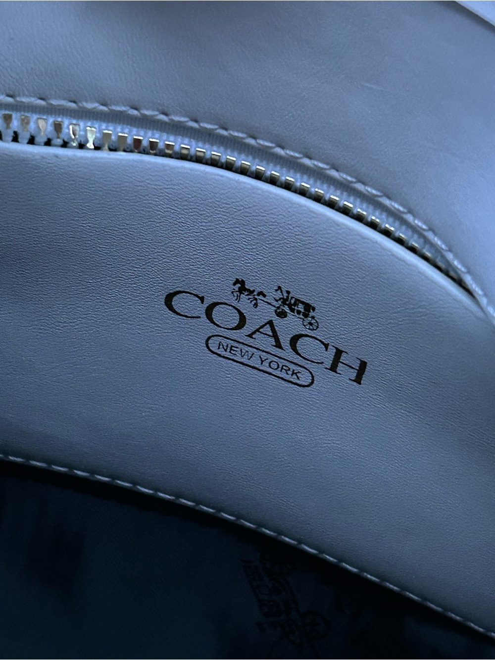 Women’s Coach Bag - Picture 9 of 12